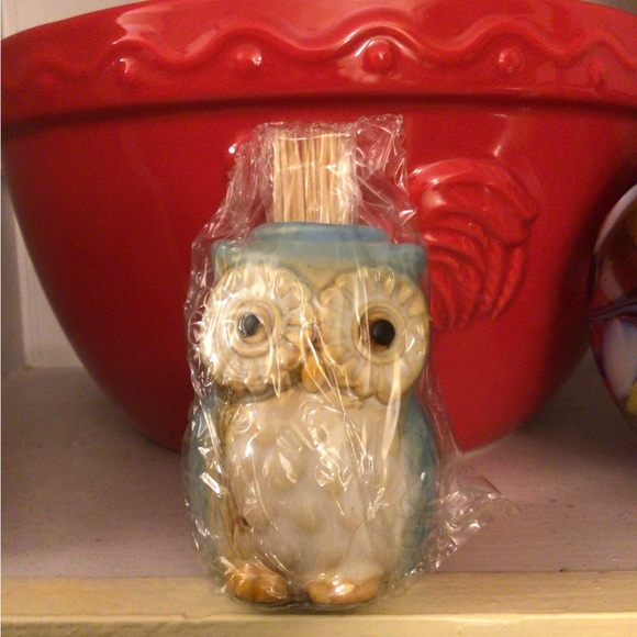 Adorable little Owl toothpick holder or tiny vase for itty-bitty flower!So Cute! - Picture 5 of 5